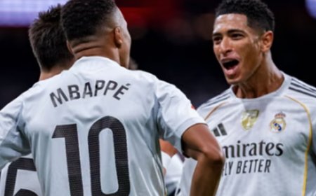 এ মৌসুমের প্রথম এল ক্লাসিকোতে বার্সেলোনাকে ২-১ গোলে হারিয়ে গত মৌসুমের হারের প্রতিশোধ নিয়েছে রিয়াল মাদ্রিদ। উত্তেজনাপূর্ণ এই ম্যাচে রিয়ালের পক্ষে গোল করেন কিলিয়ান এমবাপ্পে ও জুড বেলিংহাম, আর বার্সার একমাত্র গোলটি করেন ফেরমিন লোপেজ।