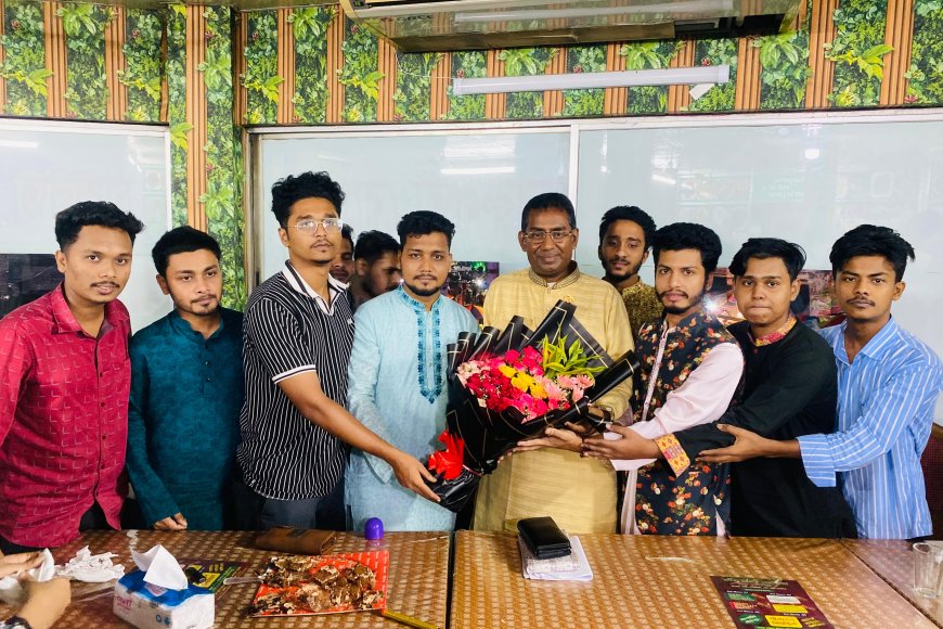 ঢাকাস্থ মঠবাড়িয়া ছাত্রকল্যাণ সমিতির উদ্যোগে জননেতা মনিরুজ্জামান মাতুব্বরের জন্মদিন উদযাপন 🎂 স্থানঃ চারুলতা রেস্তোরাঁ, কাওরানবাজার ঢাকা।