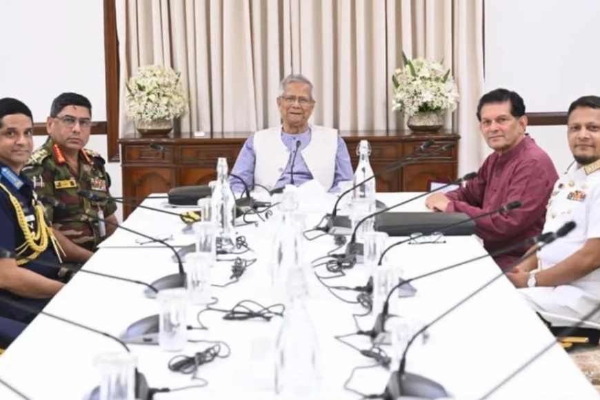 নির্বাচনকালীন নিরাপত্তায় তিন বাহিনীকে নির্দেশ প্রধান উপদেষ্টার