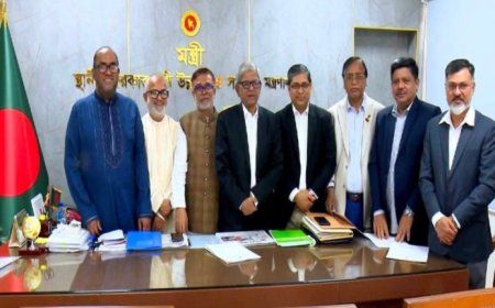 ৬ সিটি করপোরেশনের প্রশাসকদের দায়িত্ব গ্রহণ: মির্জা ফখরুলের নির্দেশনায় নতুন যাত্রা